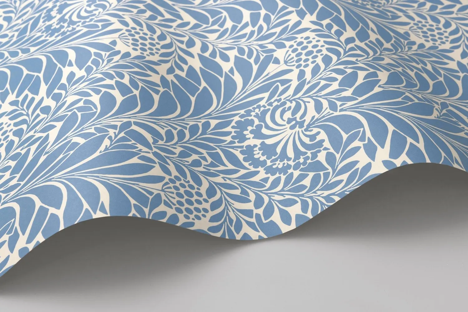 Cole&Son Honeysuckle Tapete, klassisches Blütenmotiv