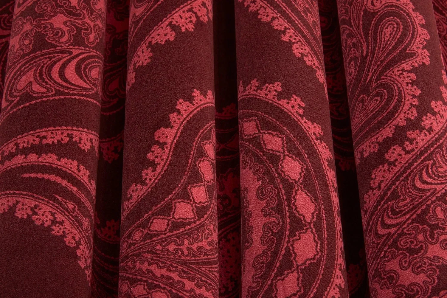 Cole&Son Rajapur Velvet Stoffmuster Paisley Samt