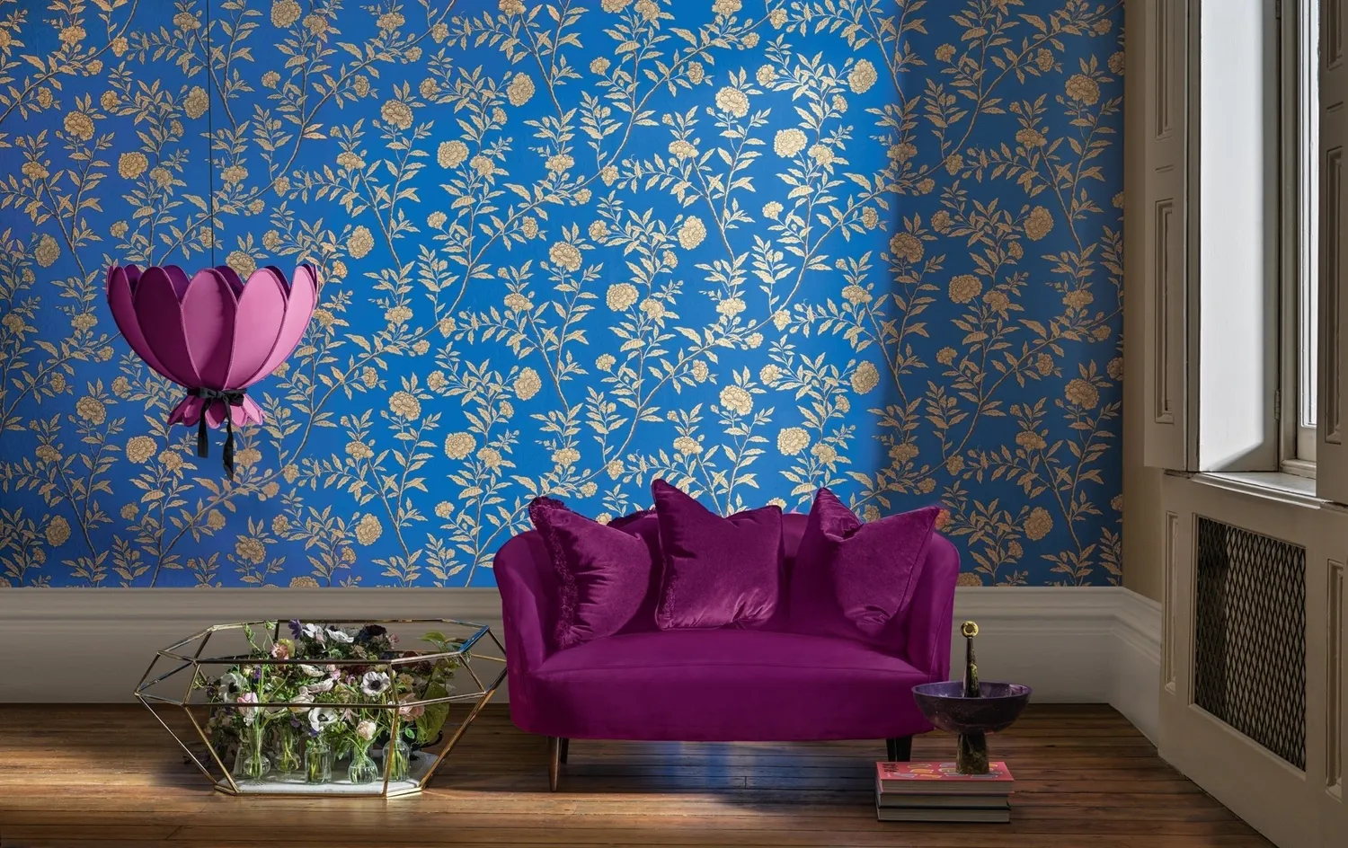 Cole & Son Roseberry Tapetenmuster Blütenranke