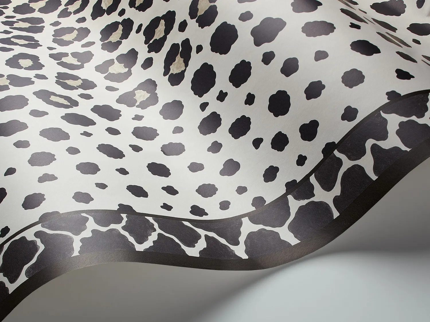 Cole & Son Ardmore Zulu Border Tapete Leopardenmuster