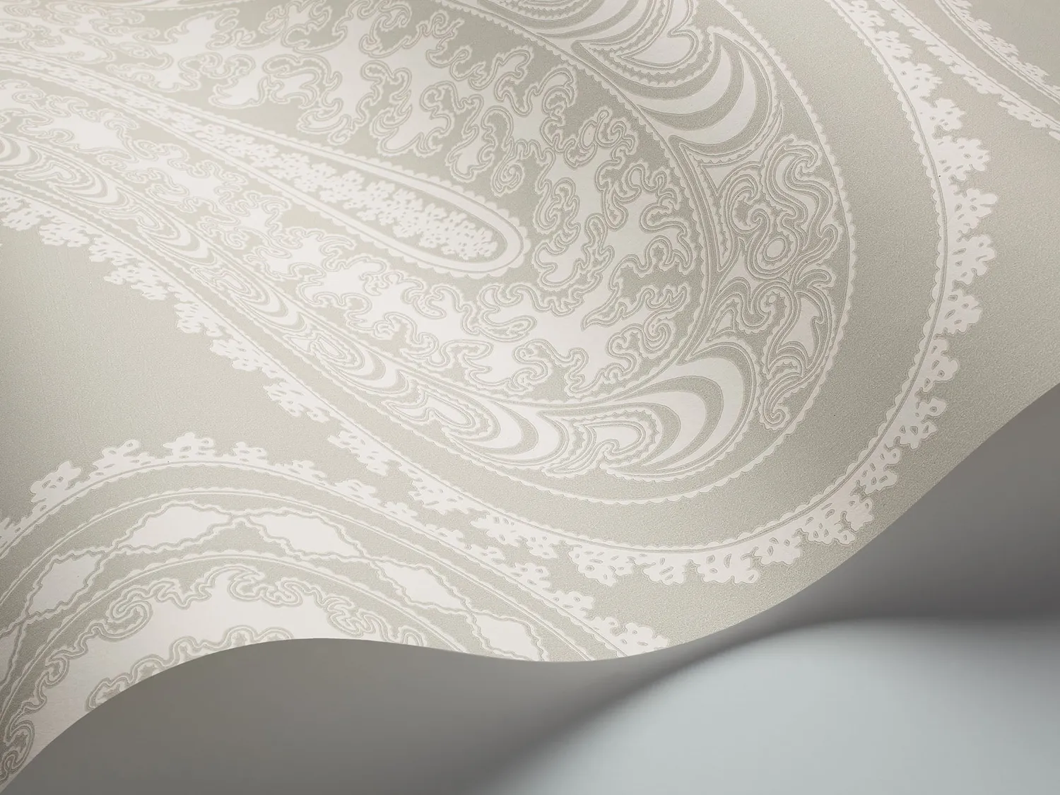 Cole & Son Rajapur Tapetenmuster Paisley