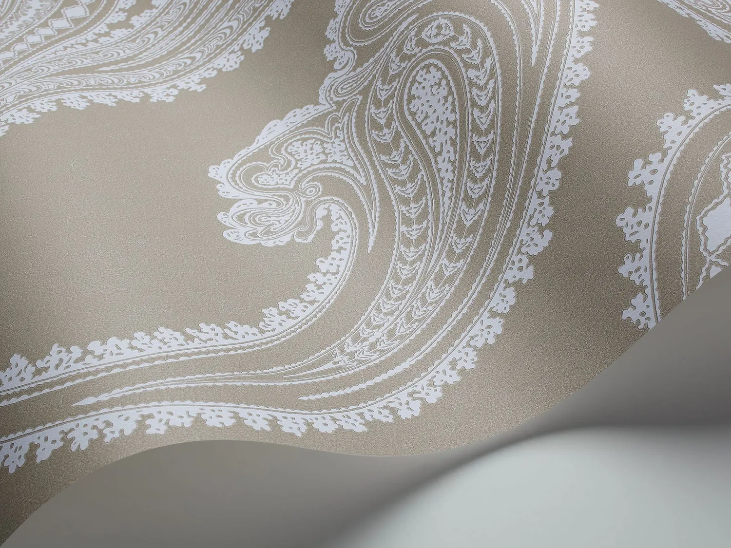 Cole & Son Rajapur Tapetenmuster Paisley