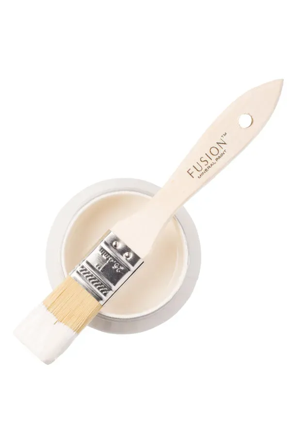 Fusion Mineral Paint Classic Rohseide Möbelfarbe matt