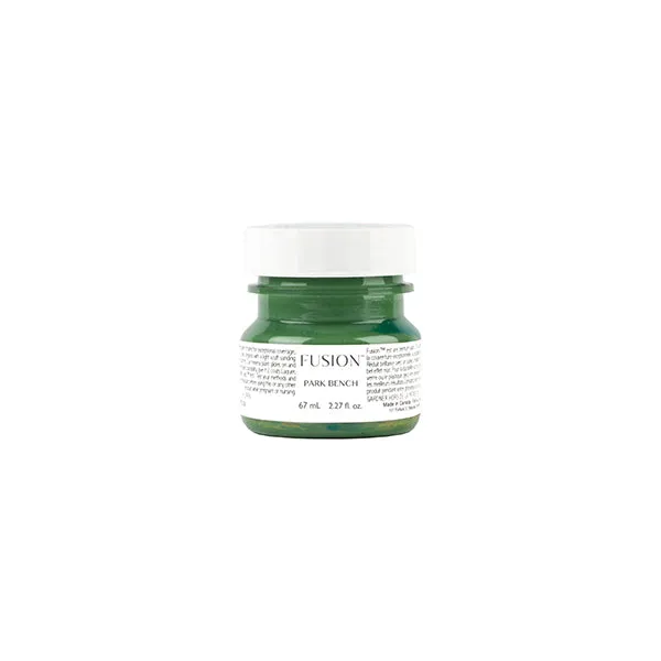 Fusion Mineral Paint Parkbank Möbelfarbe matt grün