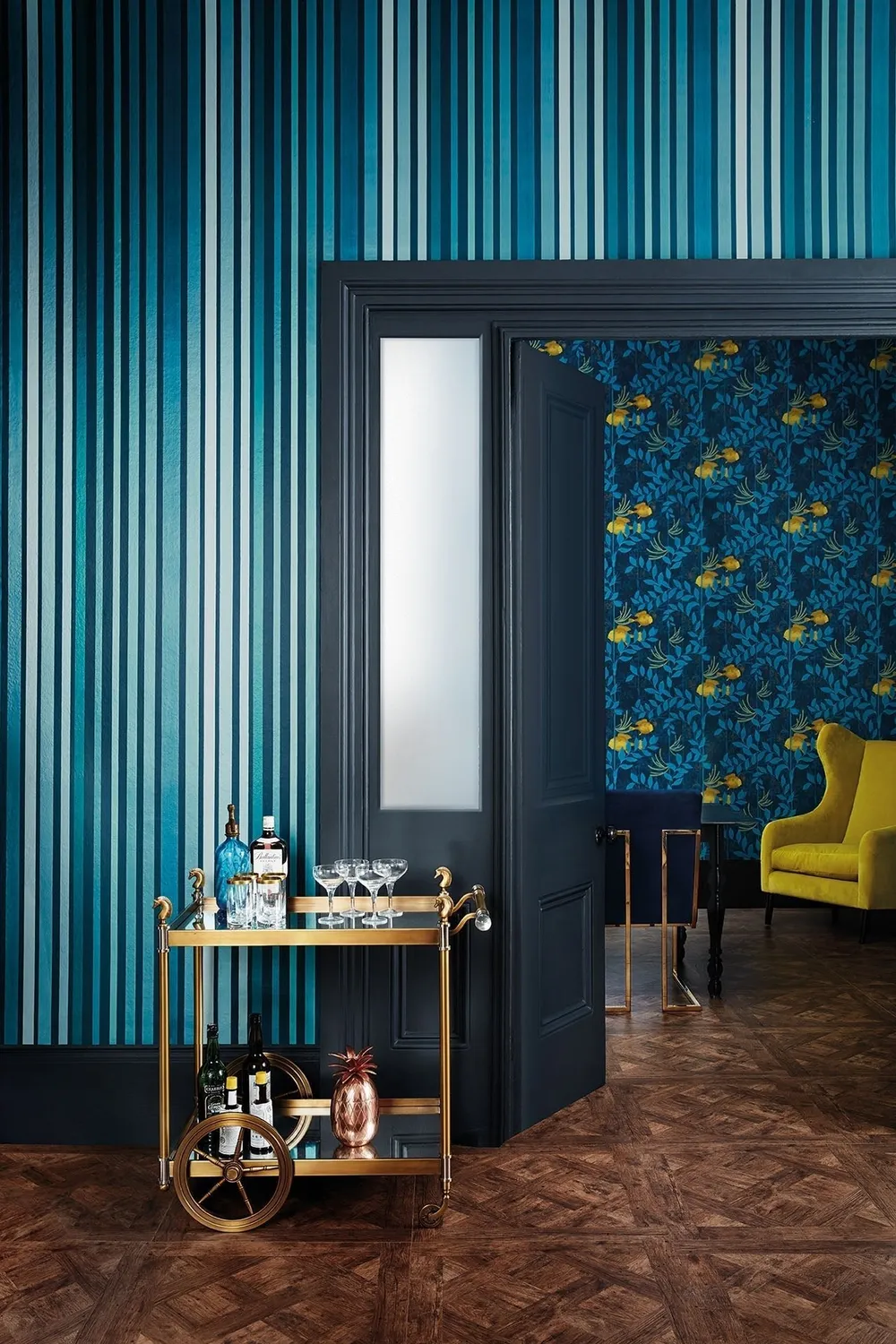 Cole & Son Carousel Stripe Tapetenmuster Streifen