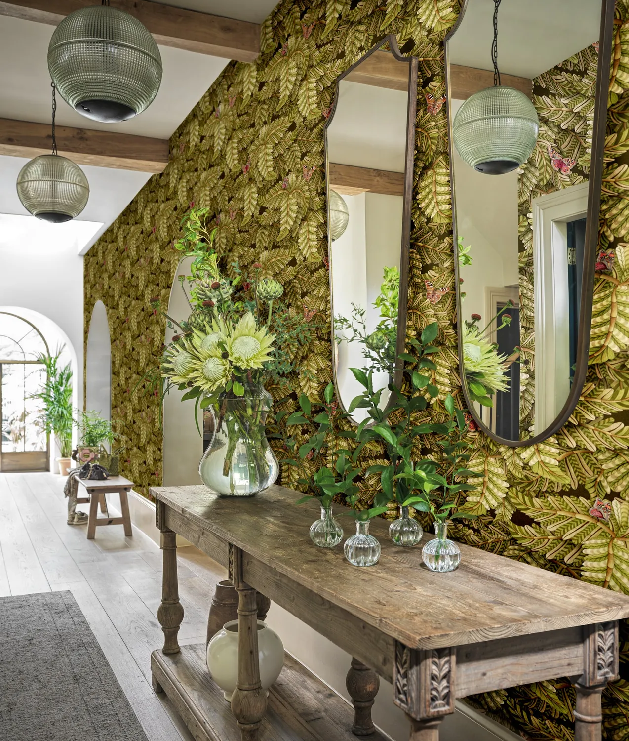 Cole&Son Acacia Canopy Tapete Schmetterling