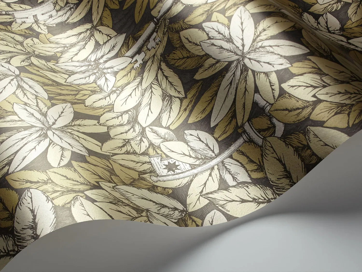Cole & Son Fornasetti Chiavi Segrete Tapetenmuster Blättermotiv